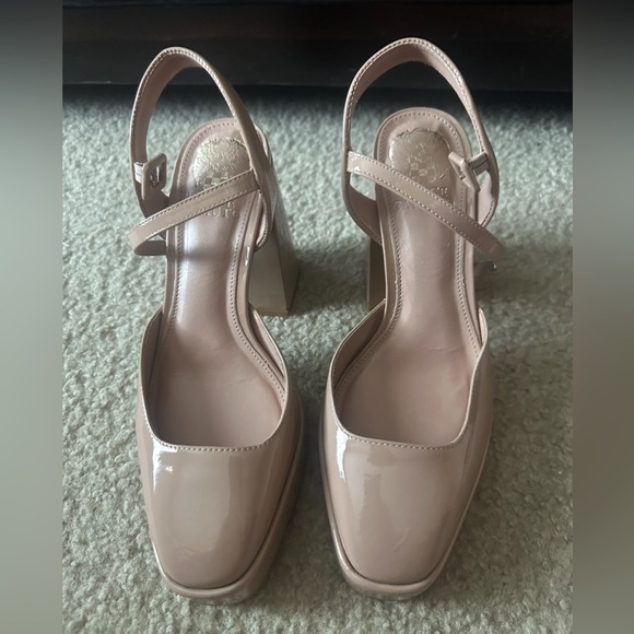 VINCE CAMUTO MARTICH PLATFORM PUMPS NUDE CHUNKY SQUARE TOE - Picture 2 of 7